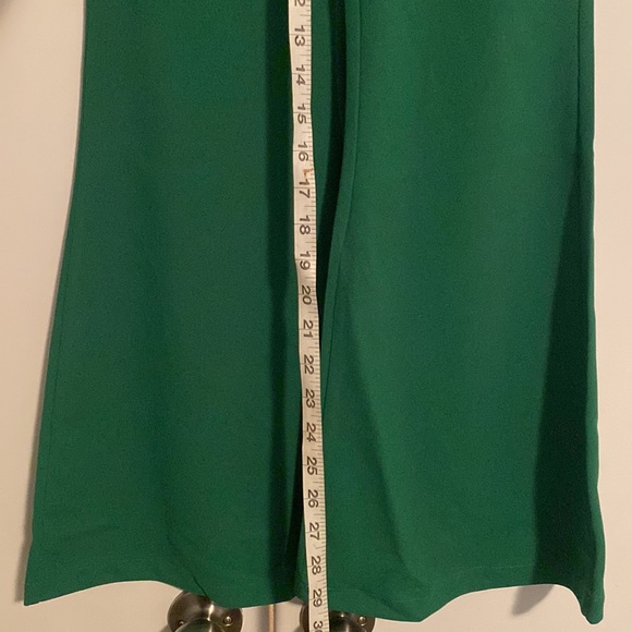 Beautiful Spring vest suit - Picture 3 of 3